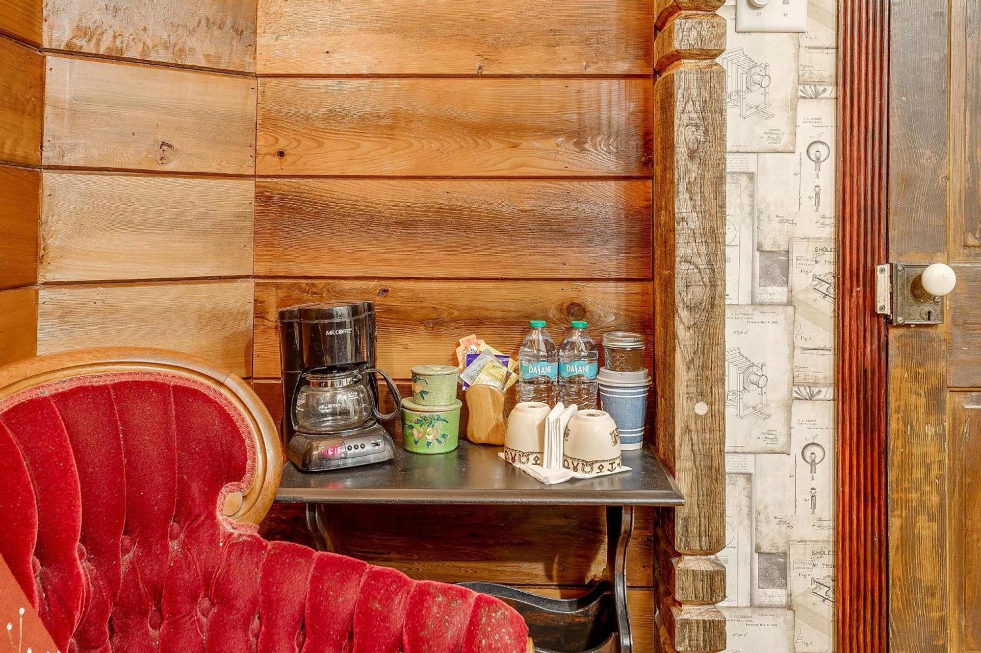 The Gallery House Boutique Hotel Stephenville Luaran gambar