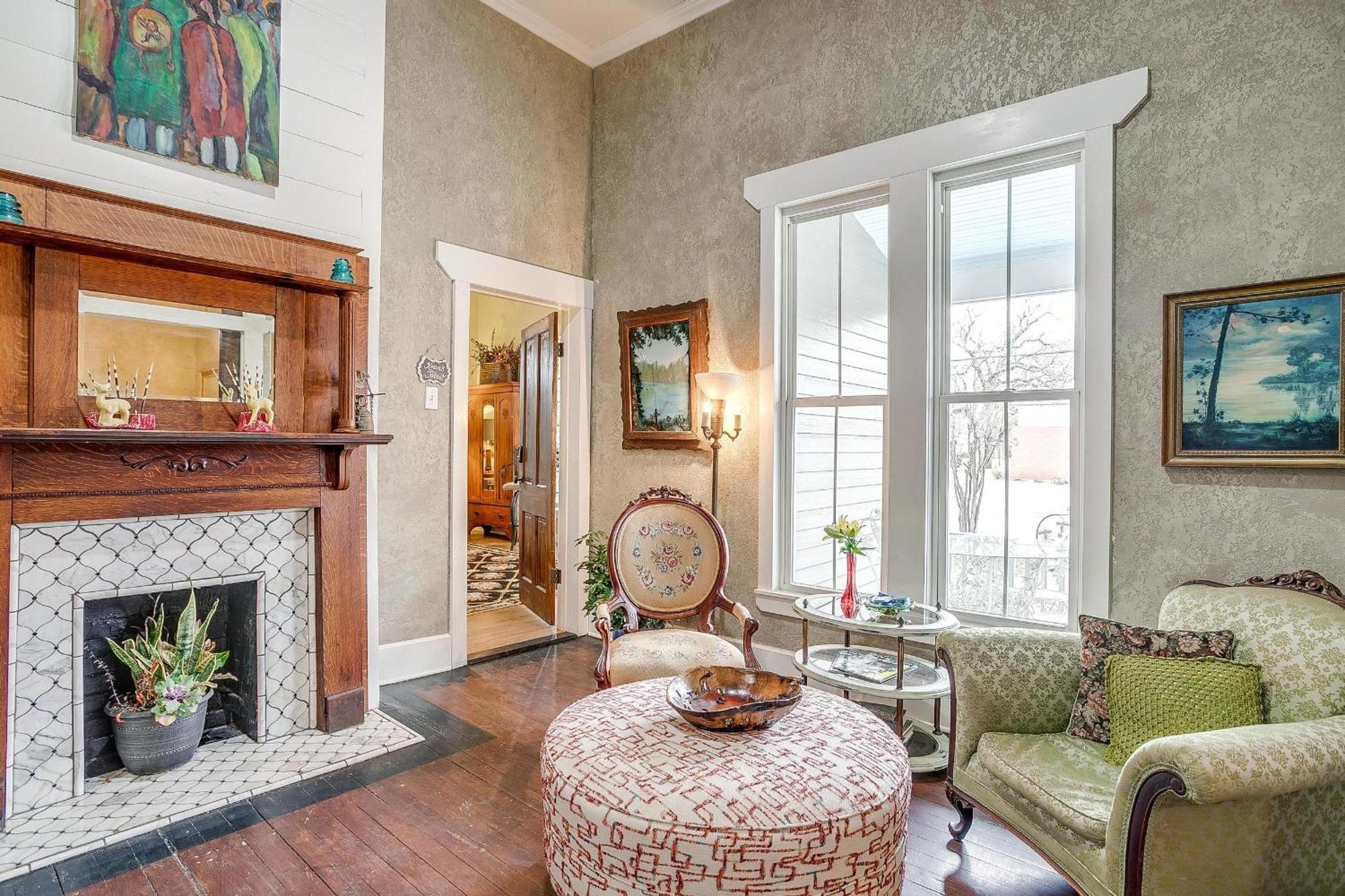 The Gallery House Boutique Hotel Stephenville Luaran gambar