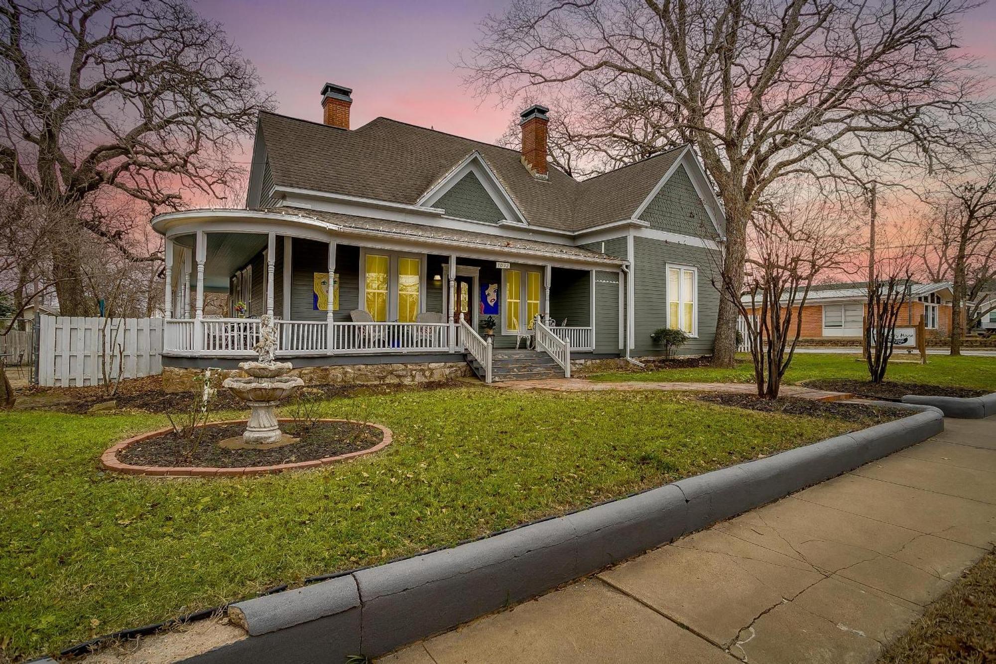 The Gallery House Boutique Hotel Stephenville Luaran gambar